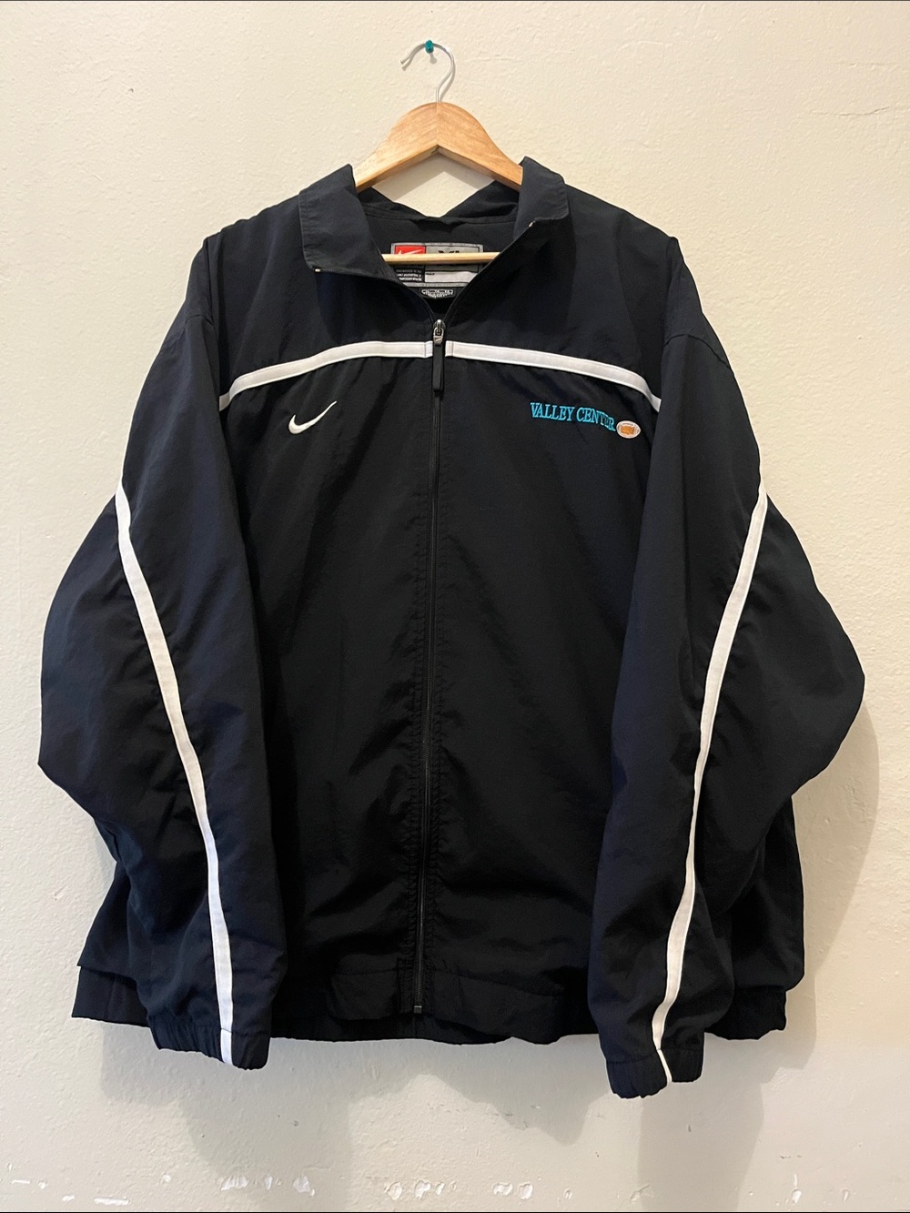 Nike Black embroidered Jacket size XL